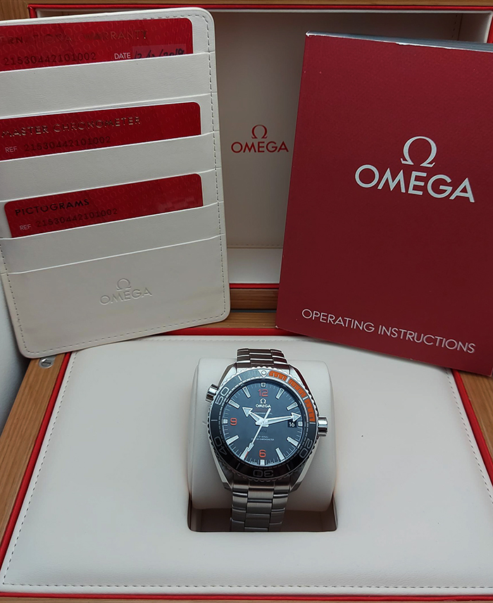 Omega Seamaster Planet Ocean 600M Co-Axial Wristwatch Ref. 215.30.44.21.01.002